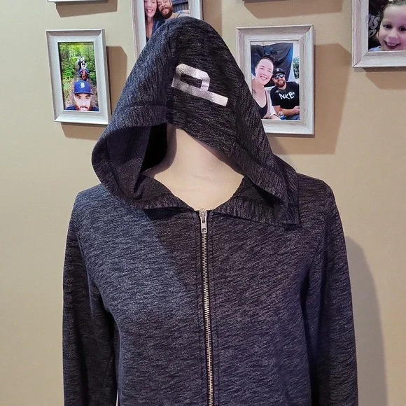 Victoria's Secret PINK Hoodie - Picture 3 of 14